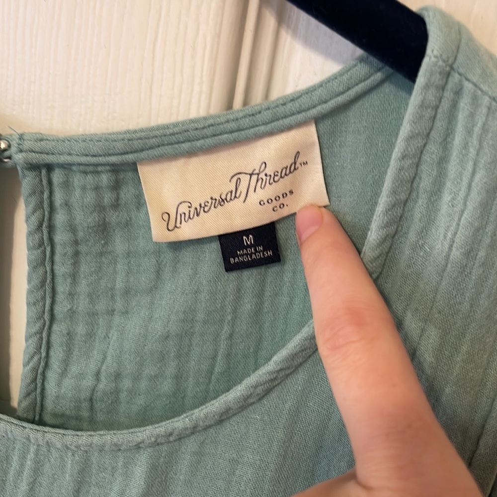 Universal Thread Dress - Picture 2 of 4